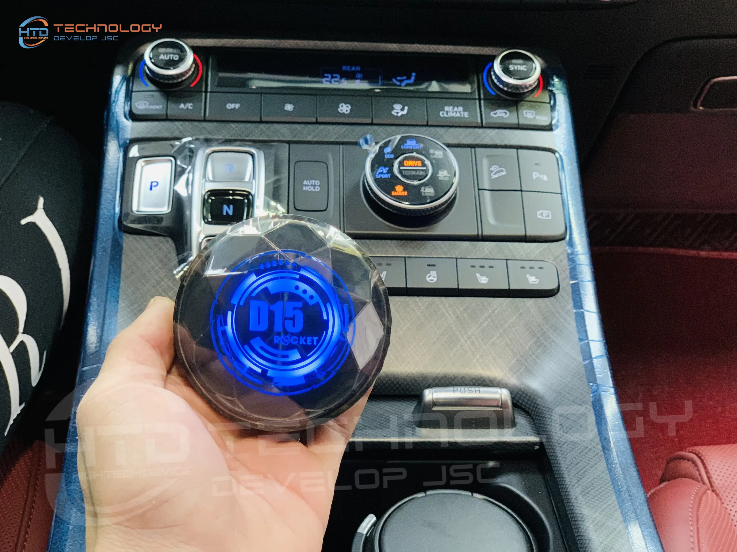 Android Box cho ô tô Mazda - model D15 Rocket