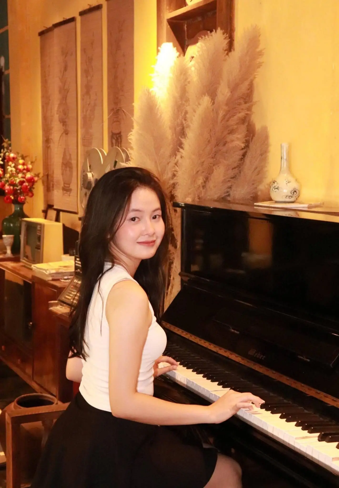 Chị Hoa