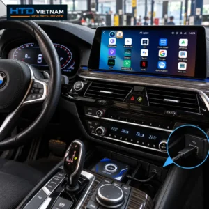 Android Box HTD D10 Pro được cắm vào cổng kết nối của BMW 520i