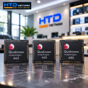 Ba chip Qualcomm Snapdragon 662, Snapdragon 665 và Snapdragon 680 đặt cạnh nhau trong không gian trưng bày HTD Việt Nam