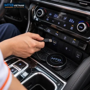 Cổng USB truyền dữ liệu dùng cho Apple CarPlay và Android Auto trên Hyundai Santa Fe
