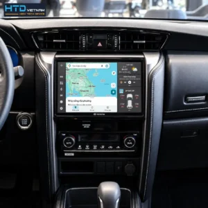 Giao diện HTD Launcher và bản đồ Vietmap Live trên màn hình zin Toyota Fortuner sau khi lắp Android Box D15 Ultra ADAS