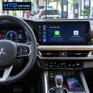 Màn hình giải trí zin của Mitsubishi Xforce hiển thị menu kết nối Apple CarPlay và Android Auto